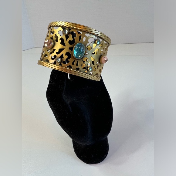 Vintage YSL Openwork Gold-Tone Cuff Bracelet w/Gripoix Glass Jewels - Picture 4 of 16